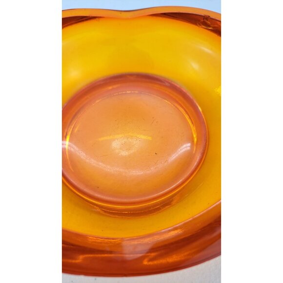 Vintage Viking Persimmon Glass Cadmium Amber Ashtray Tulip Orange MCM 6.5 inches - Picture 9 of 16